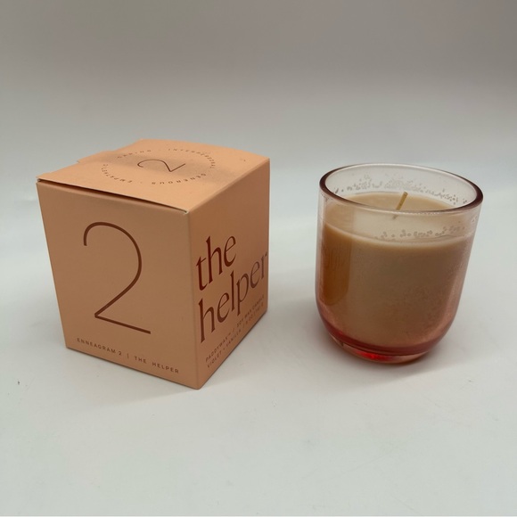 Paddywax Enneagram #2 Helper Violet and Vanilla Jar soy wax Candle 5 oz NIB - Picture 1 of 3